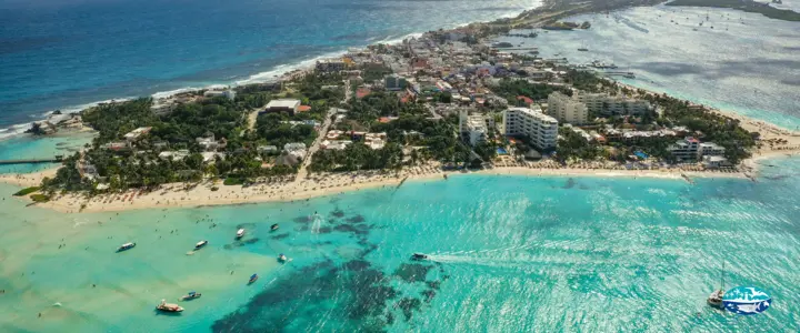 Isla Mujeres Light and Free by Contoy Adventures