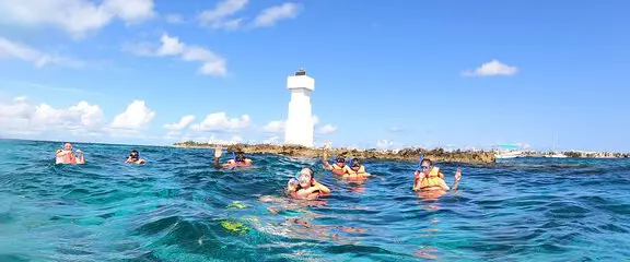 Snorkel tour: Lighthouse Reef - Per Person