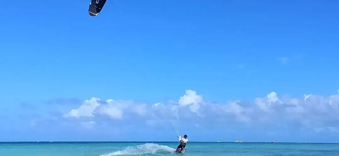 Wind, Waves & Kite Surfing